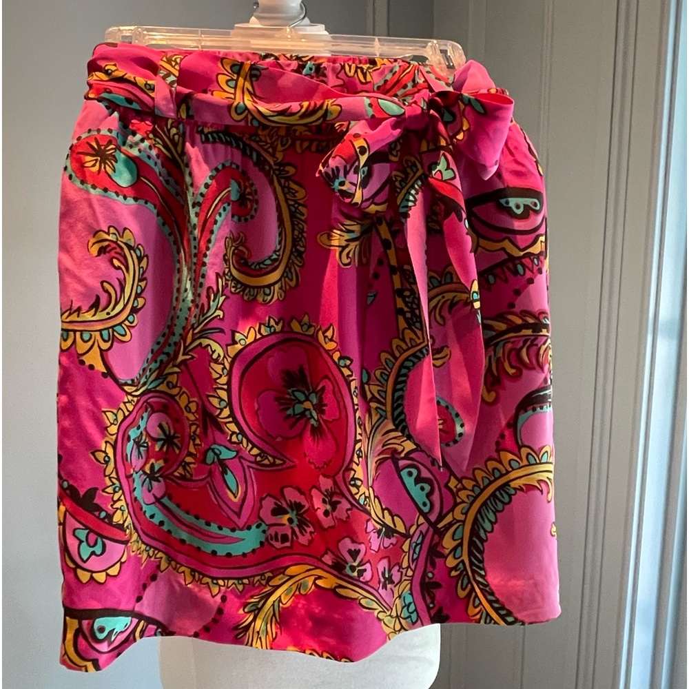 Vintage Lily Pulitzer sz small- 100% silk skirt.